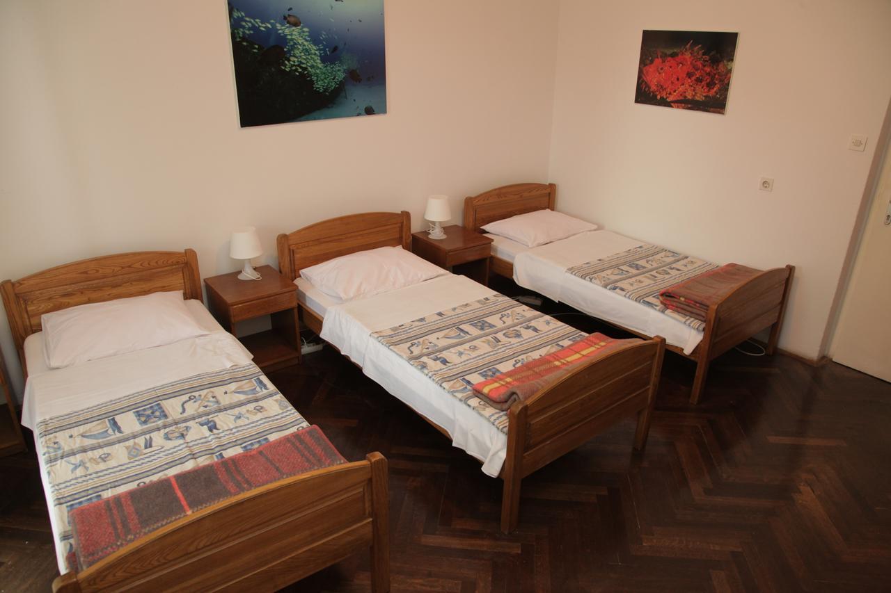 Dck Rooms กอสเตรนา ภายนอก รูปภาพ